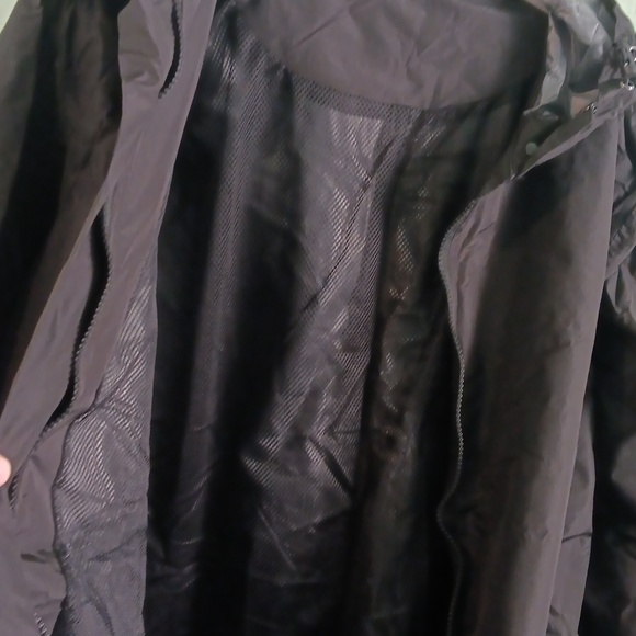 Hooded Saphirose black raincoat with case, XL, new - Picture 7 of 11
